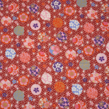 Chusta furoshiki kwiaty na tle wzoru asanoha – (53 x 53 cm)