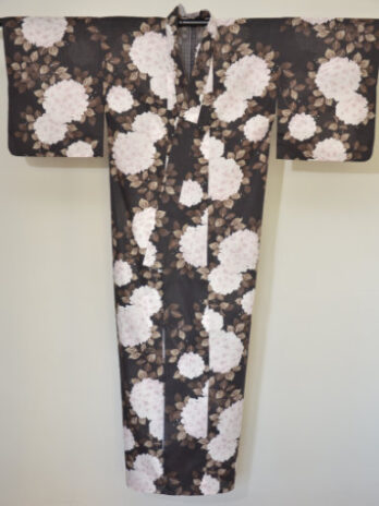 Elegancka yukata w kolorze czarnym